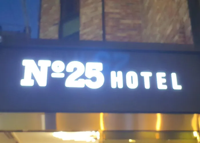No 25 Dongdaemun * Seul